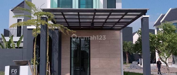 Rumah Mewah Opra City Waringin di Kepatihan Menganti Benowo 1