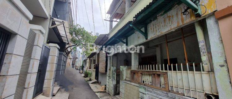 RUMAH TUA MANGGIS TANJUNG DUREN HITUNG TANAH DAN BEBAS BANJIR 1