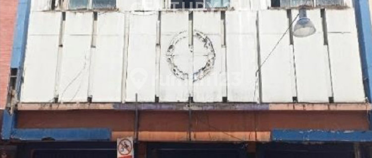For Sale 3 Adjacent Shop Houses in Beji, Depok 1