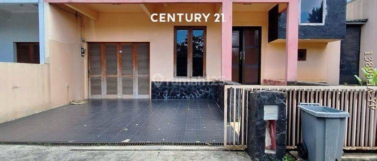 Dijual Rumah Dalam Cluster Yg Asri Di Area Veteran Bintaro JakSel 1