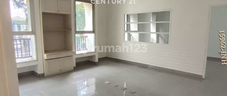 For Rent: Spacious 2-Story Shop House, Ideal for Business in Sector 9 1