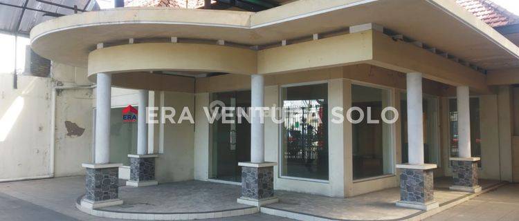 Ruang Usaha Strategis Cocok Untuk Kuliner di Solo 1