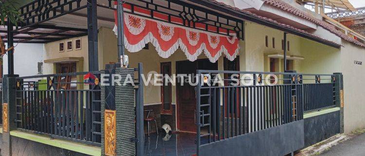 Rumah Siap Pakai di Manahan Solo 1