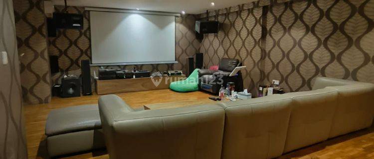 Rumah Pluit Modern  Ada Karoke Room 1