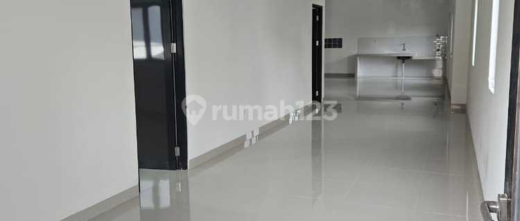 Disewakan Rumah Bandengan Brand New Row Jalan 1 Mobil 1