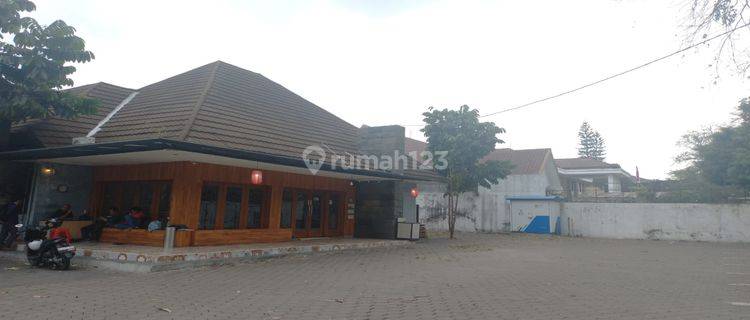  Rumah Area Bisnis Pusat Kota Bandung Lokasi Diponegoro Belakang Gedung Sate  1