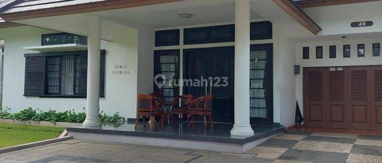 Rumah Bagus Semi Furnished SHM di Cimanuk, Bandung 1