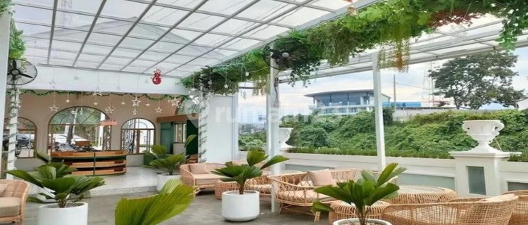 Ruang Usaha Restaurant Siap Beroprasi di Semarang, Jawa Tengah 1