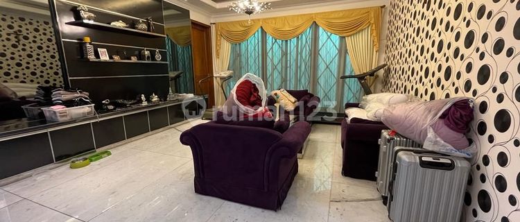 Rumah Mewah 2 Lantai Full Marmer , Semi Furnish  Di Pluit Selatan  1