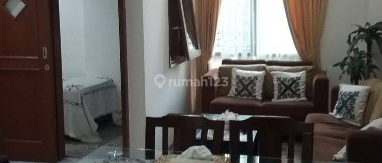 Apartemen Mitra Oasis 2BR Lantai Rendah Furnished Senen Jakarta  1