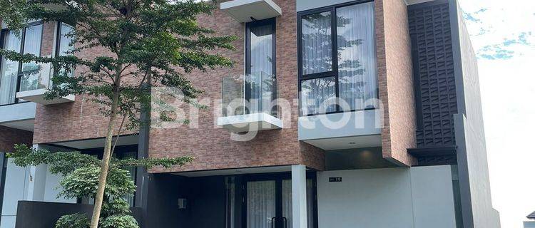 RUMAH DI LINGKUNGAN PREMIUM DENGAN PEMANDANGAN YANG INDAH 1