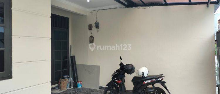 Rumah 1½ Lantai Di Sunter Agung Podomoro 1