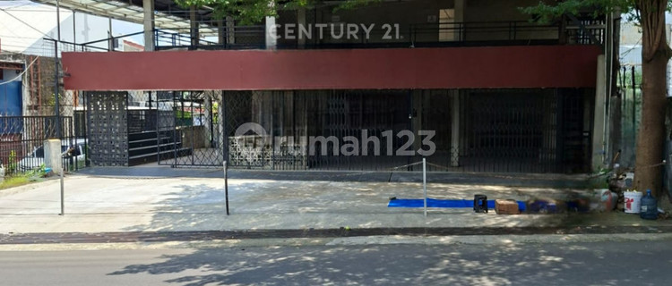 Strategic House in the Culinary Center Area on Jl Achmad Adnawijaya Bogor 1