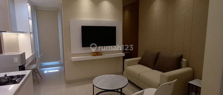 Disewakan Unit One Bedroom Apartemen Grand Sungkono Lagoon Dekat Tol Satelit dan Lave Mall Surabaya 1