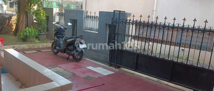 Dijual Cepat Rumah Lama (butuh Renovasi) Di Pondok Kopi Jakarta Timur 1