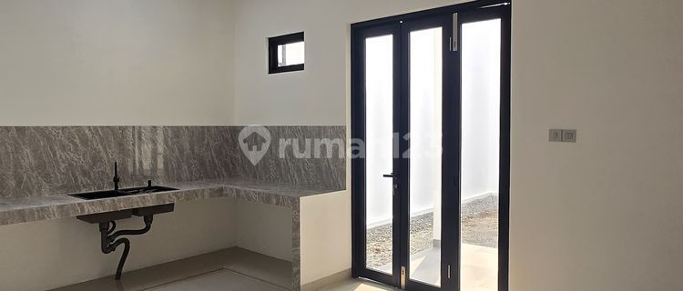 Rumah 2 Lantai Tomang Cocok untuk Kost 1