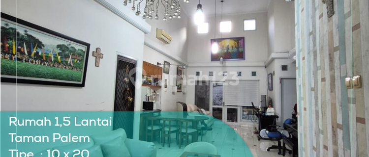 1.5-Story House in Taman Palem, Type 10x20, Land Area/Building Area 200/190 m², Freehold Certificate 1