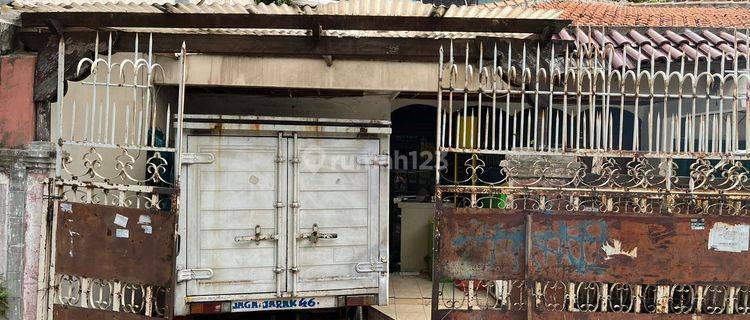 Rumah Tua Hitung Tanah di Kebon Kacang Jakarta Pusat 1