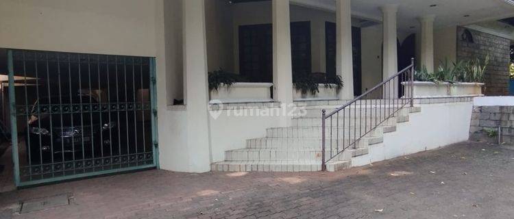 Rumah Bagus di Mega Kuningan Jakarta Selatan  1