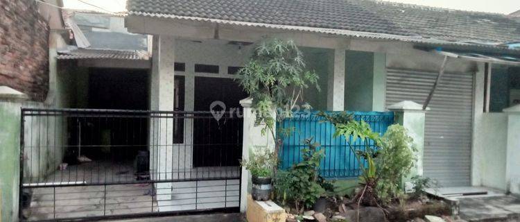 Hunian plus ruang usaha bumi panggungrawi indah 1