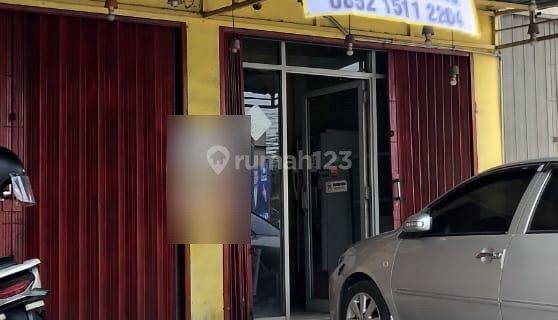 Ruko Bagus Nempel Jalan Utama Kemang Serang Timur 1