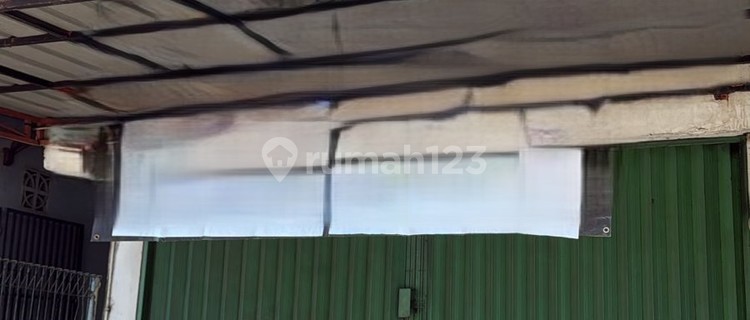 2-Story Shop House on Labuan Main Road Suitable for Business 1