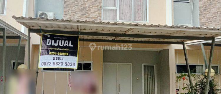 Hunian Bagus 2 Lantai Komplek Elit Emerald Lake 1