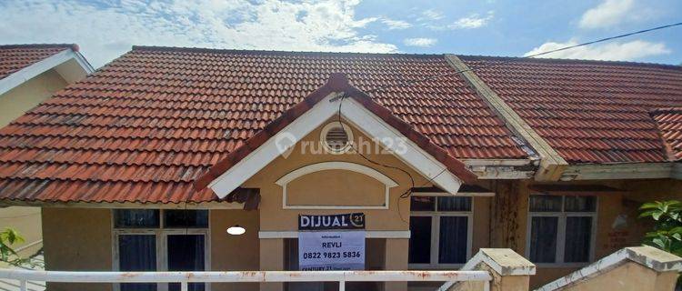 Hunian Bagus Semi Furnished Palm Hills Jalan Flamboyan 1