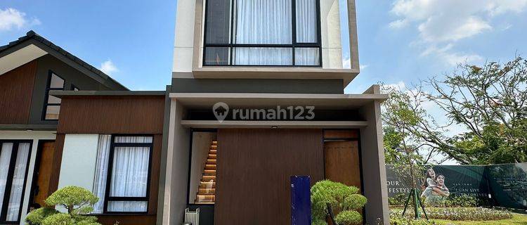 Rumah Cluster Brand New/ Baru .modern Lux Di  Sawangan Depok. Lokasi Premium Di Jantungnya Kota Depok. Sudah Ada Tenant2 Terkenal Seperti  Starbuck Coffee, Telaga Golf Sea Food,luasa Caffee, Viko Gelato,mitra 10, Rs Aspen( Sedang Dibangun)  1