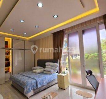 Rumah Bagus, Siap Huni Di Emerald Residence, Bintaro Jaya Sektor 9

tangerang Selatan
 1