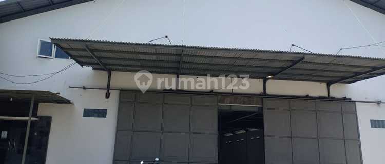 GUDANG BESAR IJIN LENGKAP DI GATSU BULUH INDAH DENPASAR 1
