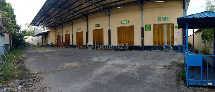 Gudang dan kantor luas di Cargo Permai Denpasar  1