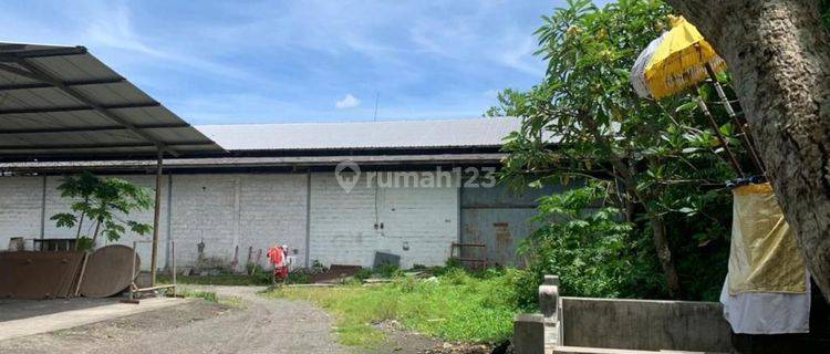 Large warehouse in Badung Sibang Darmasaba region 1