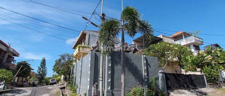 Rumah dan kost kos kosan di Benoa Nusa Dua 1