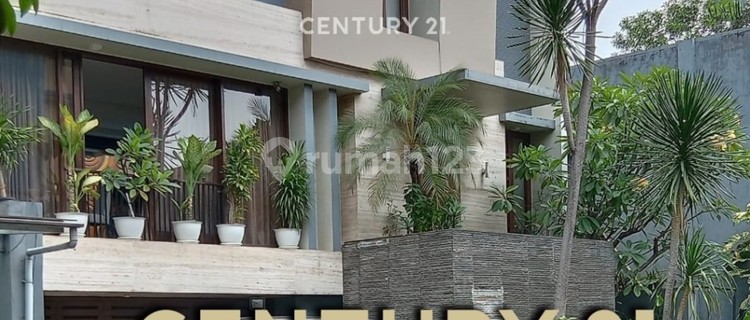 Dijual Rumah Mewah ada Swimming Pool Dekat Tol Strategis Siap Huni 10000 oc 1