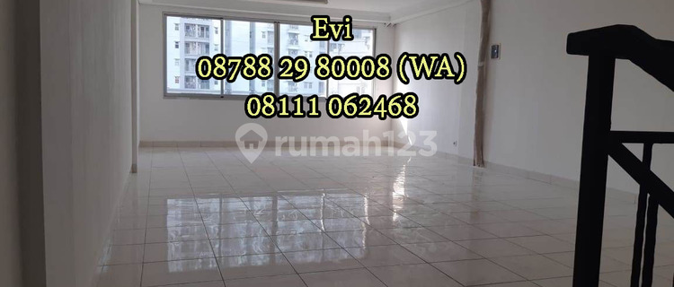 For Rent Shop House in Central Park, 4.5 Floors, Good, Strategic Location 1