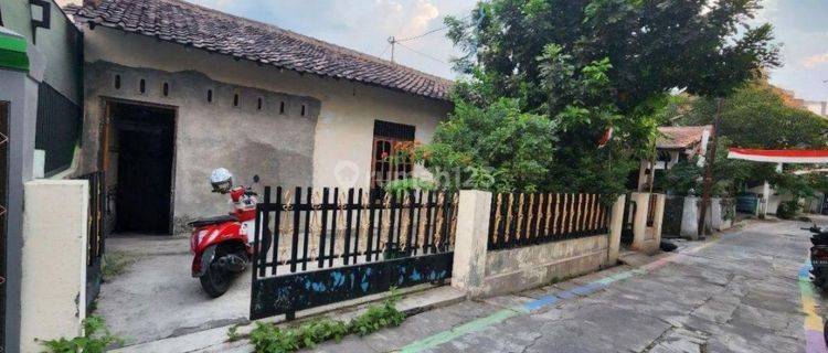 Rumah Hitung Tanah Di Belakang Solo Square Mall Pajang  1