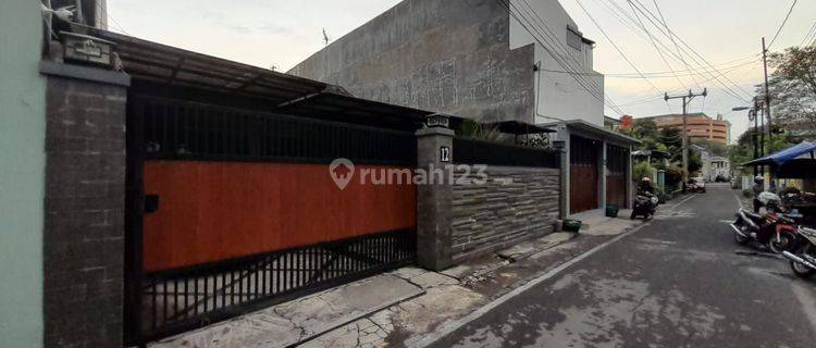 Rumah mewah di Laweyan 2 Lantai Shm sangat cantik sekali 1