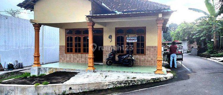 Rumah murah di kampung posisi hoek di Sraten gatak Sukoharjo 1