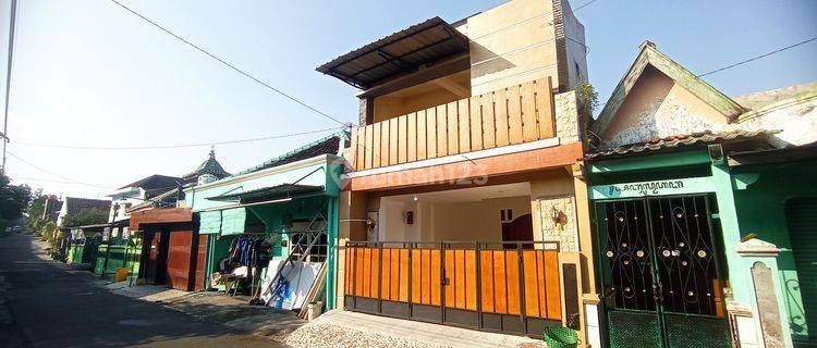 Rumah murah 2 Lantai di Kadipiro Banjarsari Solo 1