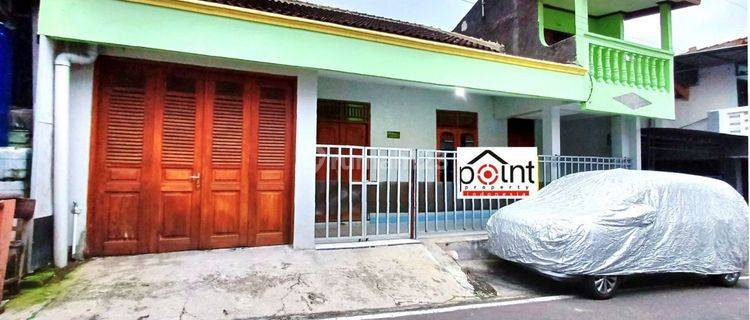 Rumah kost 2 Lantai dekat kampus AUB di Nusukan Solo kota 1