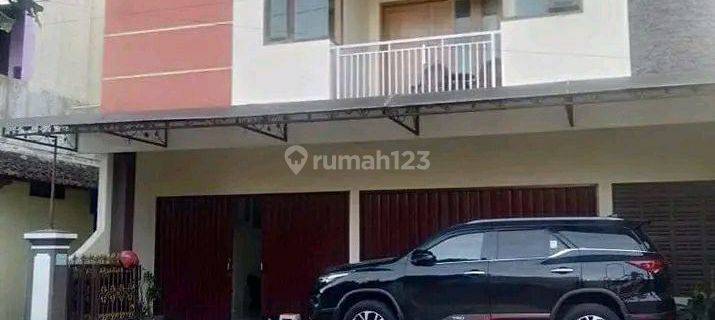 Rumah Plus Toko Pinggir Jalan Utama Lokasi Strategis Di Jamsaren, Serengan  1