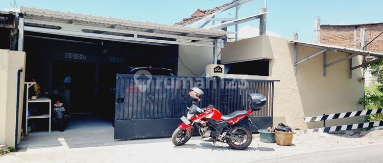 Rumah Murah Turun Harga Di Sumber Dekat Stadion Manahan 1