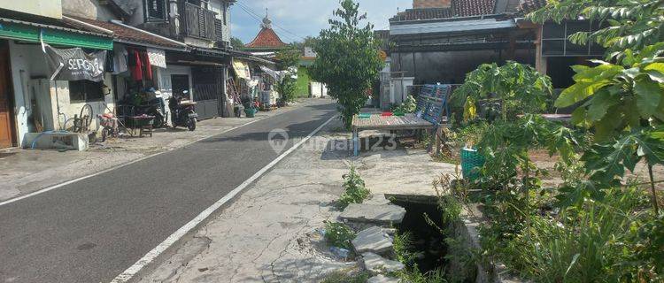 Tanah Pekarangan Murah 613 m² Di Sumber Banjarsari Solo 1