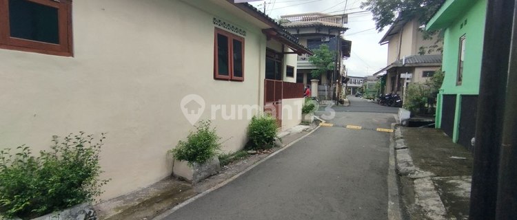 Rumah Murah 230 M2 Di Semanggi Pasar Kliwon Solo 1
