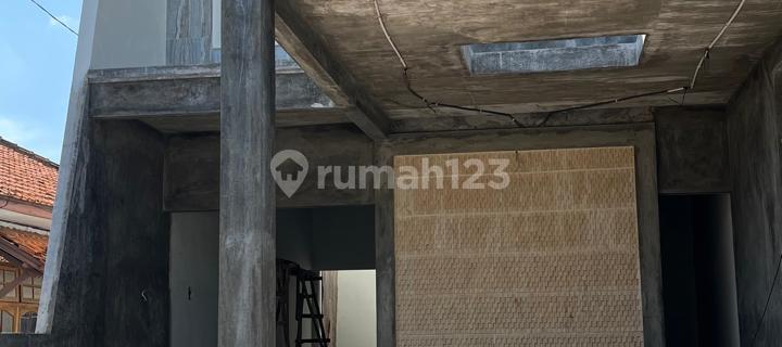Rumah Modern Di Tengah Kota Pati Yg Asri 1