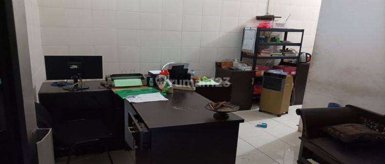 DISEWAKAN GUDANG DAN KANTOR AREA DENPASAR TIMUR 1