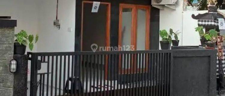 DIKONTRAKAN RUMAH KONSEP MODERN AREA DENPASAR SELATAN 1