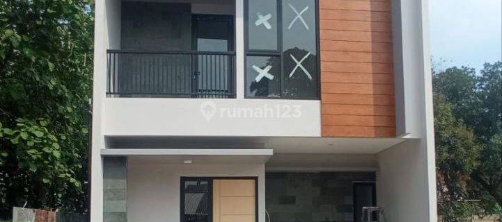 Rumah Dua Lantai Murah 700 Jtan di Bekasi Dekat Tol Jatiasih  1