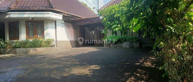 Rumah Dijual Terawat Pusat Kota Sayap Dago 1